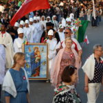 بمناسبة نهاية الشهر المريمي وكالعادة احتفل مزار سيدة لبنان مساء الاحد الفائت في السادس والعشرين من ايار بالمناسبة